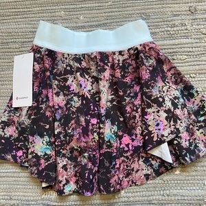 Brand new with tags! Lululemon Court Rival HR Skirt *Tall